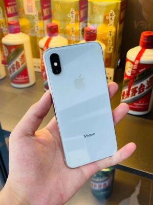 国行iPhoneX卖四千多可信吗（国行苹果x手机怎么样）-图1