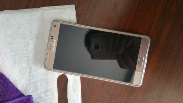 国行三星note4开机画面（国行三星note4开机画面模糊）-图3